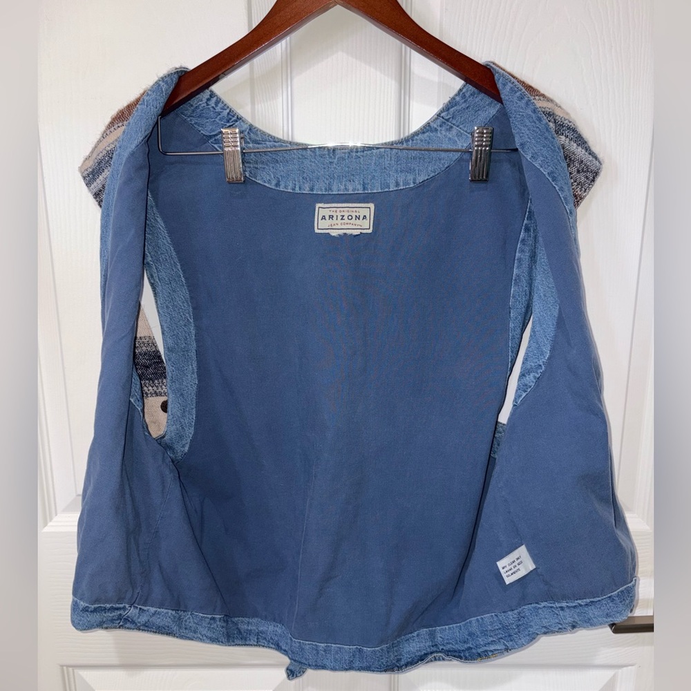 Vintage Arizona Jean Co Southwestern Knit Vest Denim Trim Boho Western Sz. XL - Picture 3 of 9